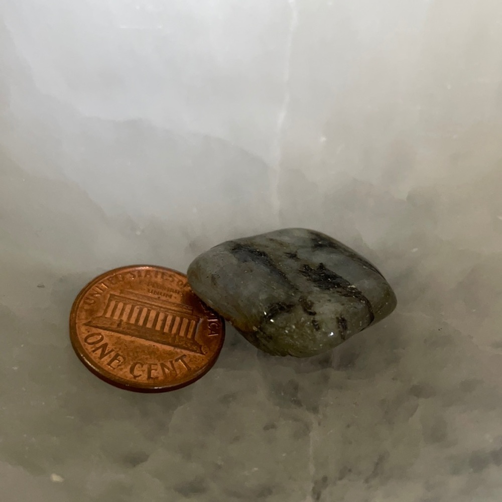 Labradorite Tumbled Stone